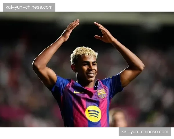 评论：巴萨平局暴露中场控制力下降，争冠希望渺茫