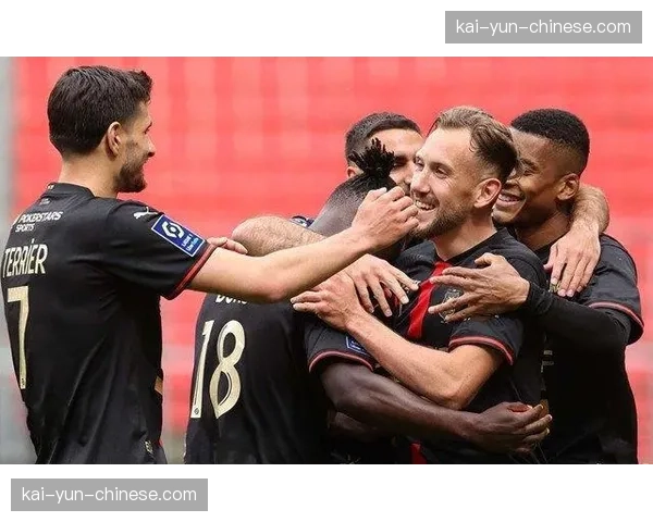 雷恩距离第四名仅差2分，有望获得欧战资格，正考虑引进奥蓬达